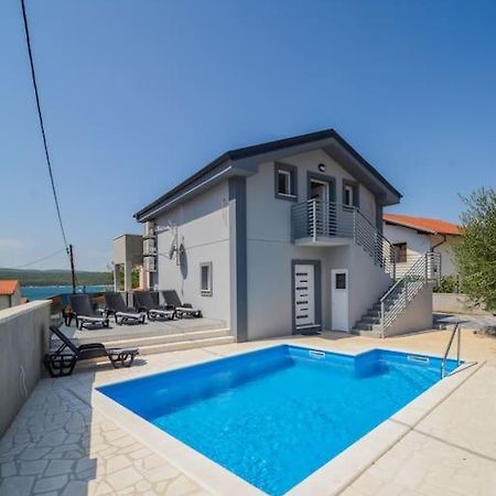 Villa With Amazing View And A Private Pool, Susnjar 1 Kruševo Екстериор снимка