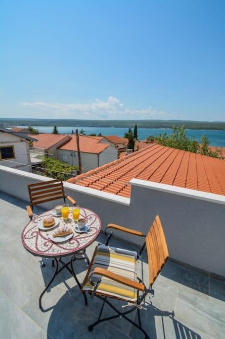Villa With Amazing View And A Private Pool, Susnjar 1 Kruševo Екстериор снимка